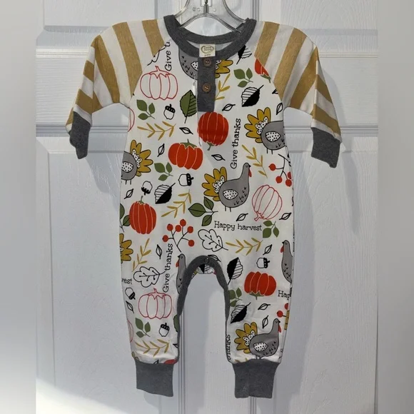 Thanksgiving Thankful Bamboo Romper--Tesa Babe SZ 3-6  or 6-9 Months​ - Picture 5 of 6